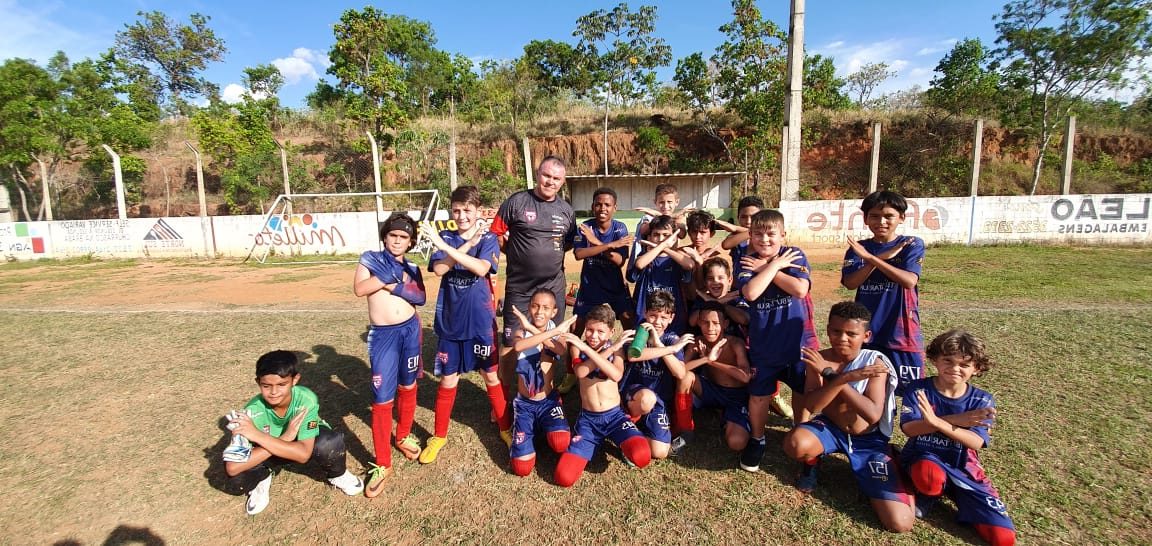 Sub 10 e Sub 12 se Classificam pela Gol de Placa.